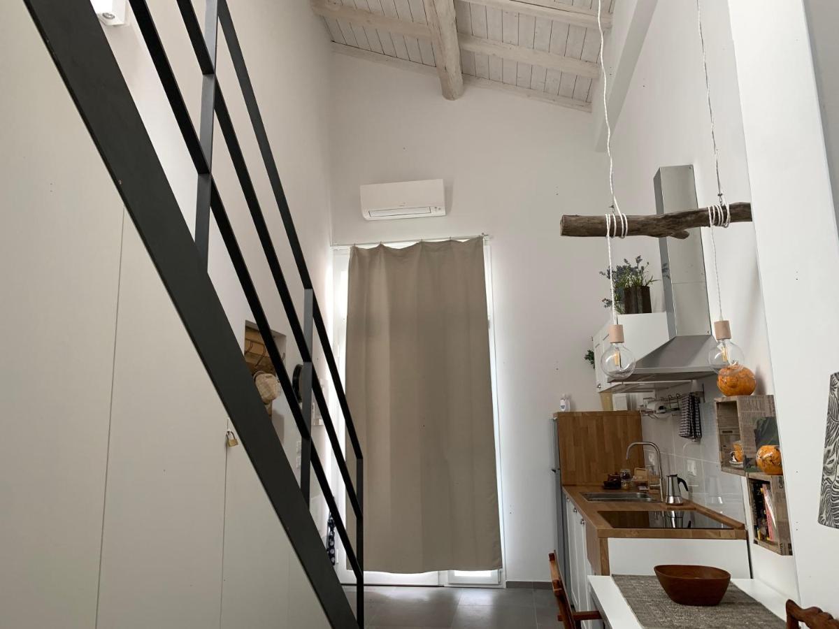 Bed and Breakfast Metroloft Болонья Экстерьер фото